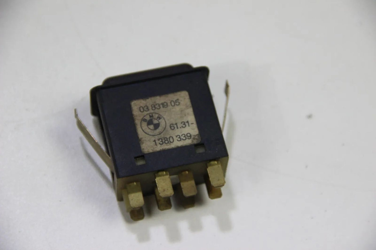 BMW E28 E30 Warnblinker Schalter Warnblink Anlage Warnblinschalter 1380339