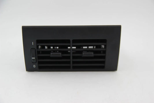 BMW E39 520i-540i M5 Frischluftgrill Fondraum (2 Halter Abgebrochen) 64228391182