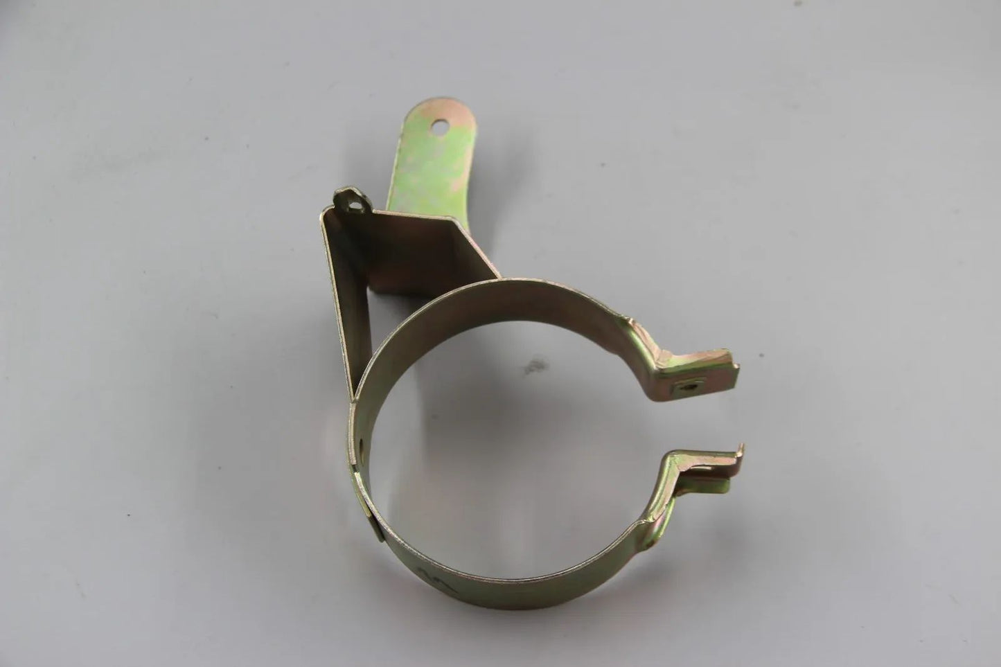 Original BMW E34 E32 Halterung Führung  16131178933 Exhaust bracket