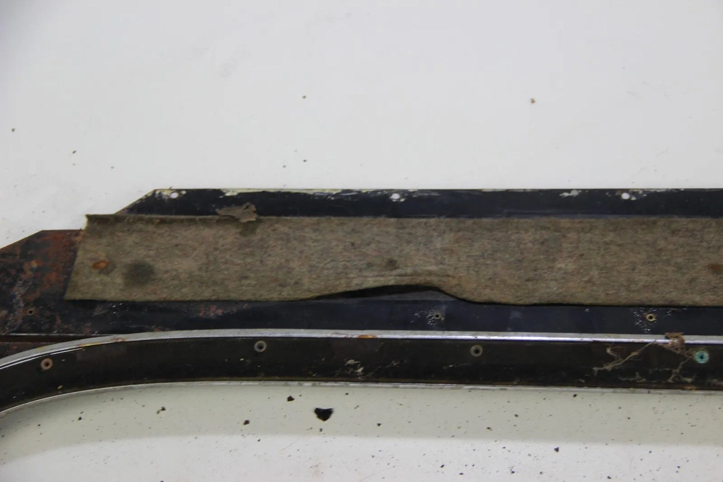 BMW E9 2.5 2.8 3.0 CSI CSL  Verkleidung Fensterschachtleiste hinten links Holz