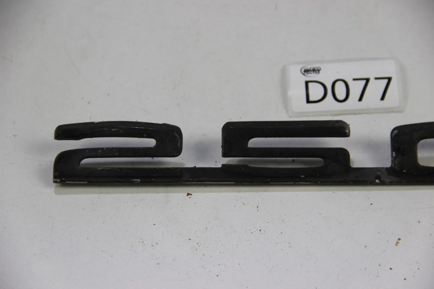 Original BMW E3 Modellbezeichnung Schriftzug Badge 2500 Schwarz Kofferraum