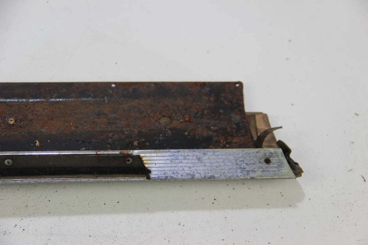 BMW E9 2.5 2.8 3.0 CSI CSL  Verkleidung Fensterschachtleiste hinten links Holz