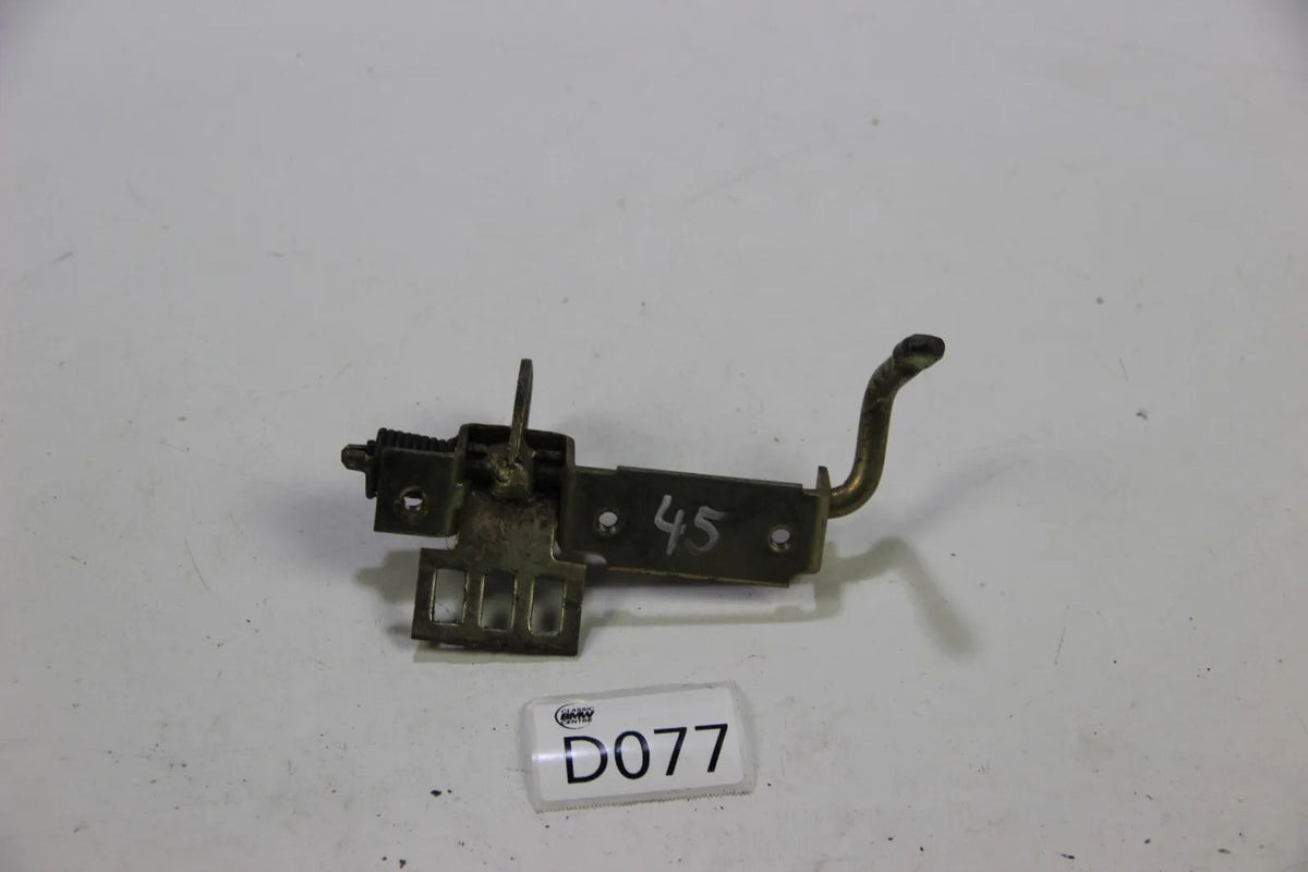 BMW E12 E21 E24 E3 E9  Sitzraste Sitzverstellung außen links 52101803731