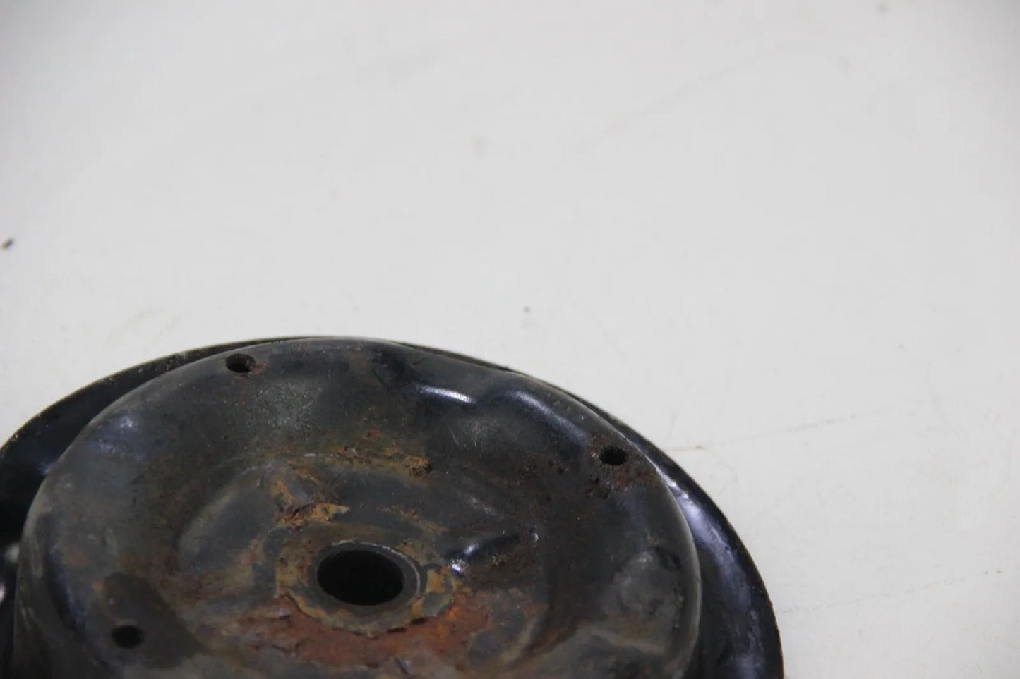 Original BMW E30 316i-325i M3 Federteller oben Spring Plate Top 31331128524