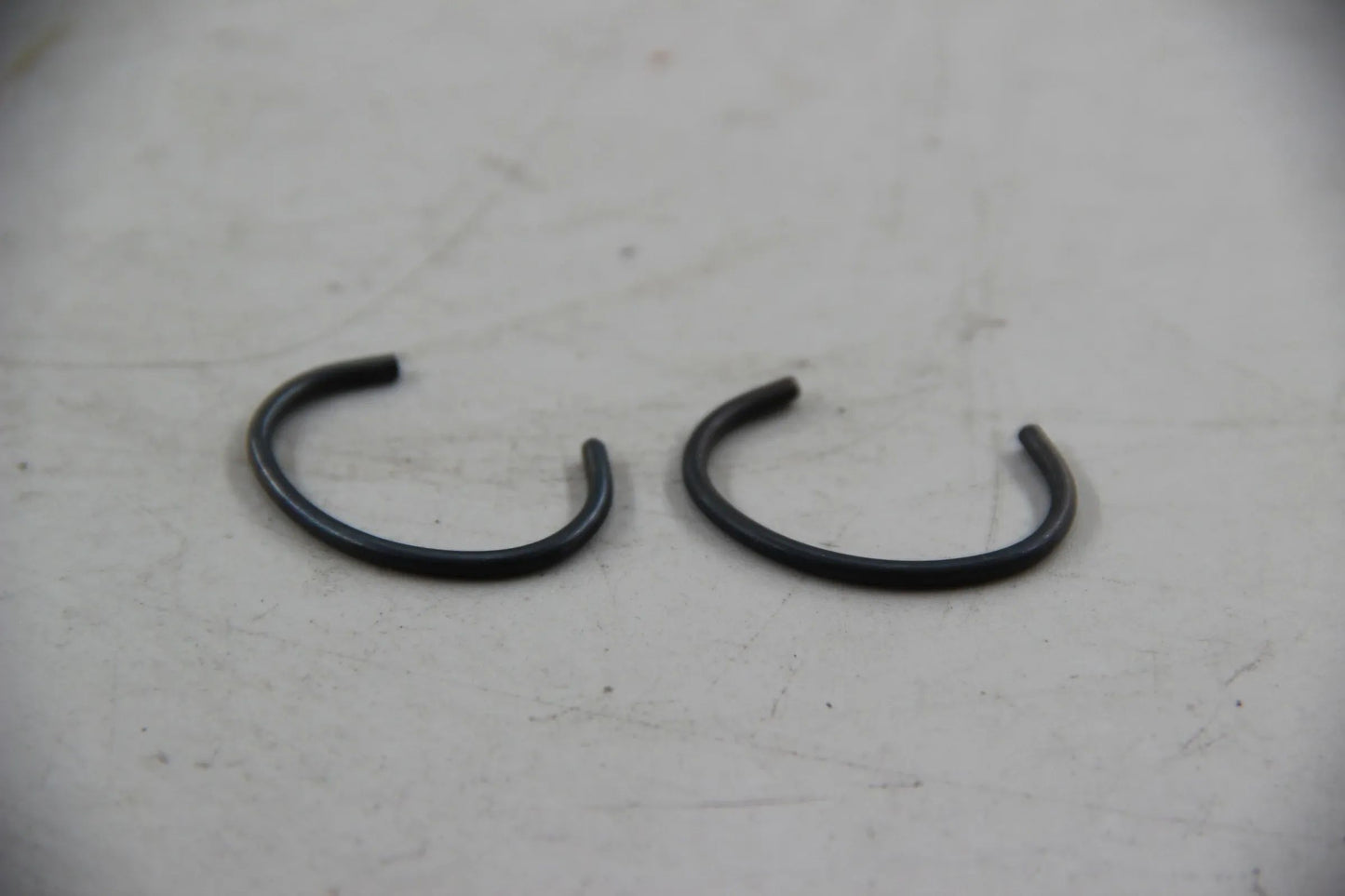 Original BMW E81 E88 E46 E93 E39 E61 E63 E64 E38 2x Sicherungsring 33131214961