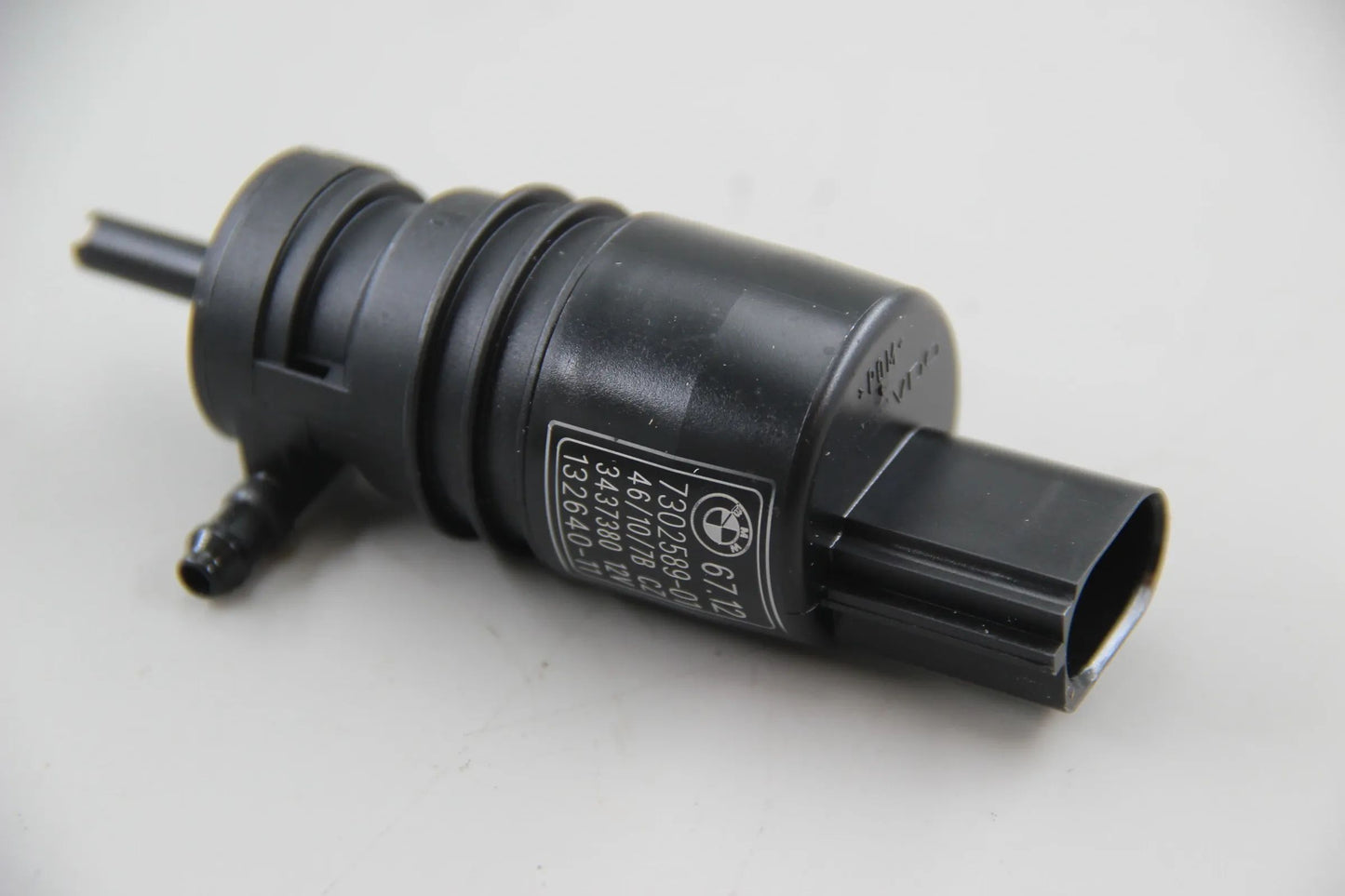 Original BMW E81 E88 E90 E93 E60 E65 Waschpumpe/Flüssigkeitsbehälter 67127302589