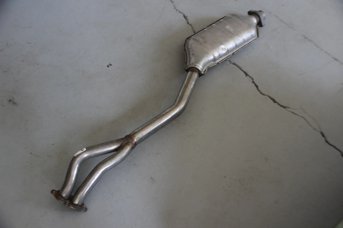 Original BMW E34 E32 530 535 735 730 Abgasrohr Katalysator 18301716876