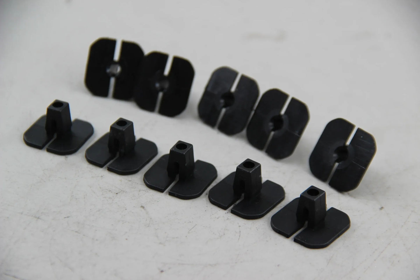 Original BMW E46 E39 E60 E63 E65 E83 10x Spreizmutter schwarz 63128374670