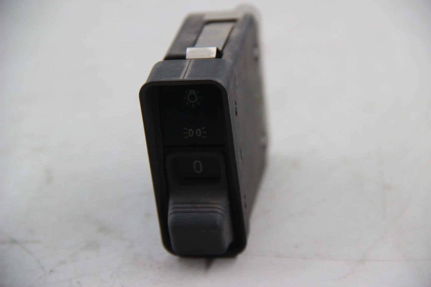 Original BMW E34 E31 Schalter Licht NOS NLA 61311384005