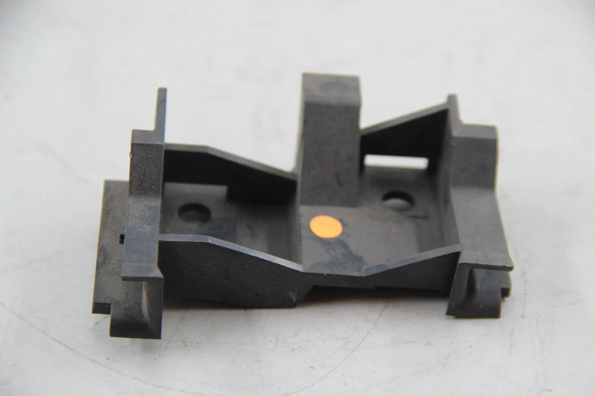 Original BMW E30 316 316i 318i 320i 325i Halter vorne rechts 51111953098