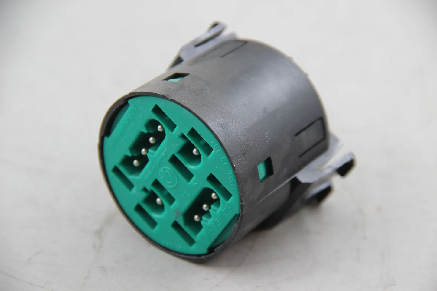 Original BMW E46 E34 E32 E31 E83 E52 E85 E86 Gong mit Halter 65818360995