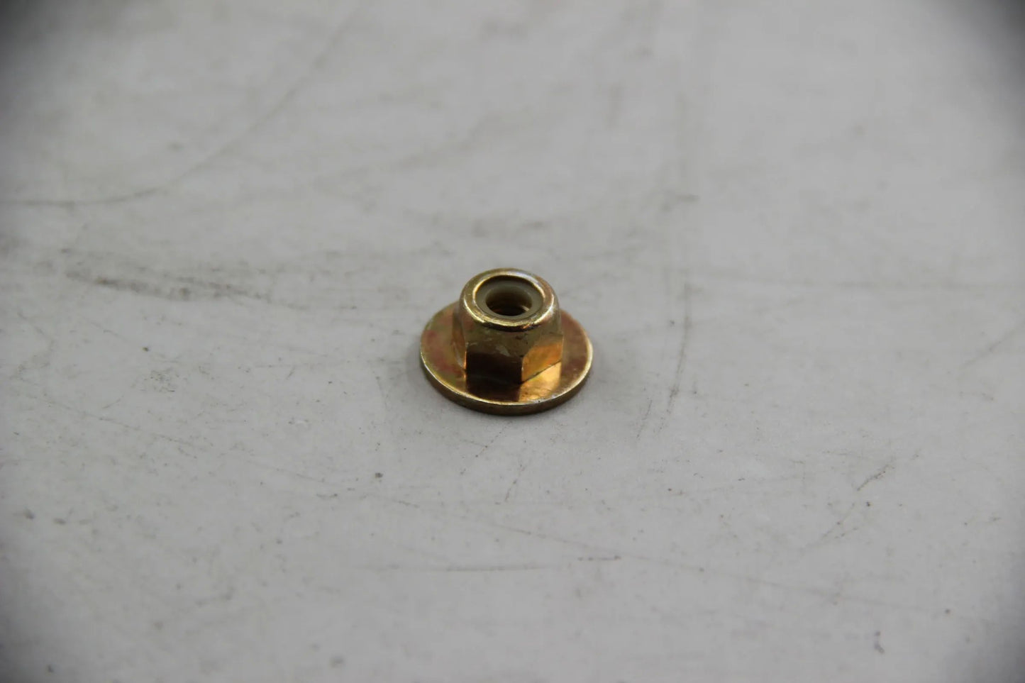 Original BMW E26 E21 E30 E12 E24 E23 E32 E83 E53 E52 Stopmutter M6 51211803363