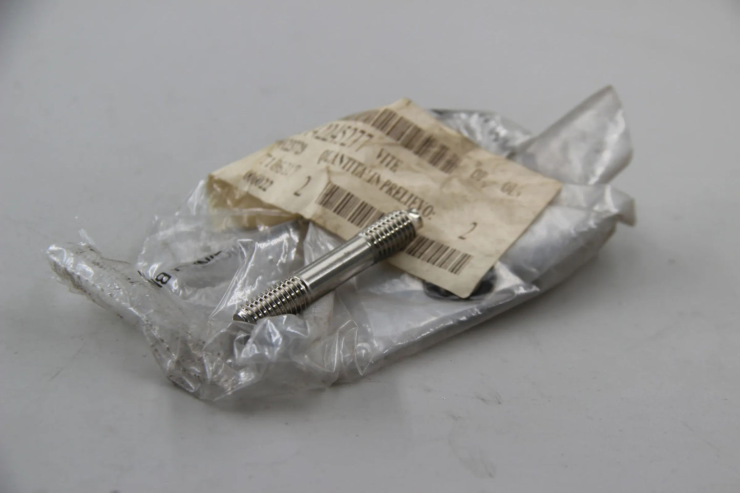 Original BMW E36 318tds E46 E34 E30 E60 E38 Stiftschraube M10X60 11142245277