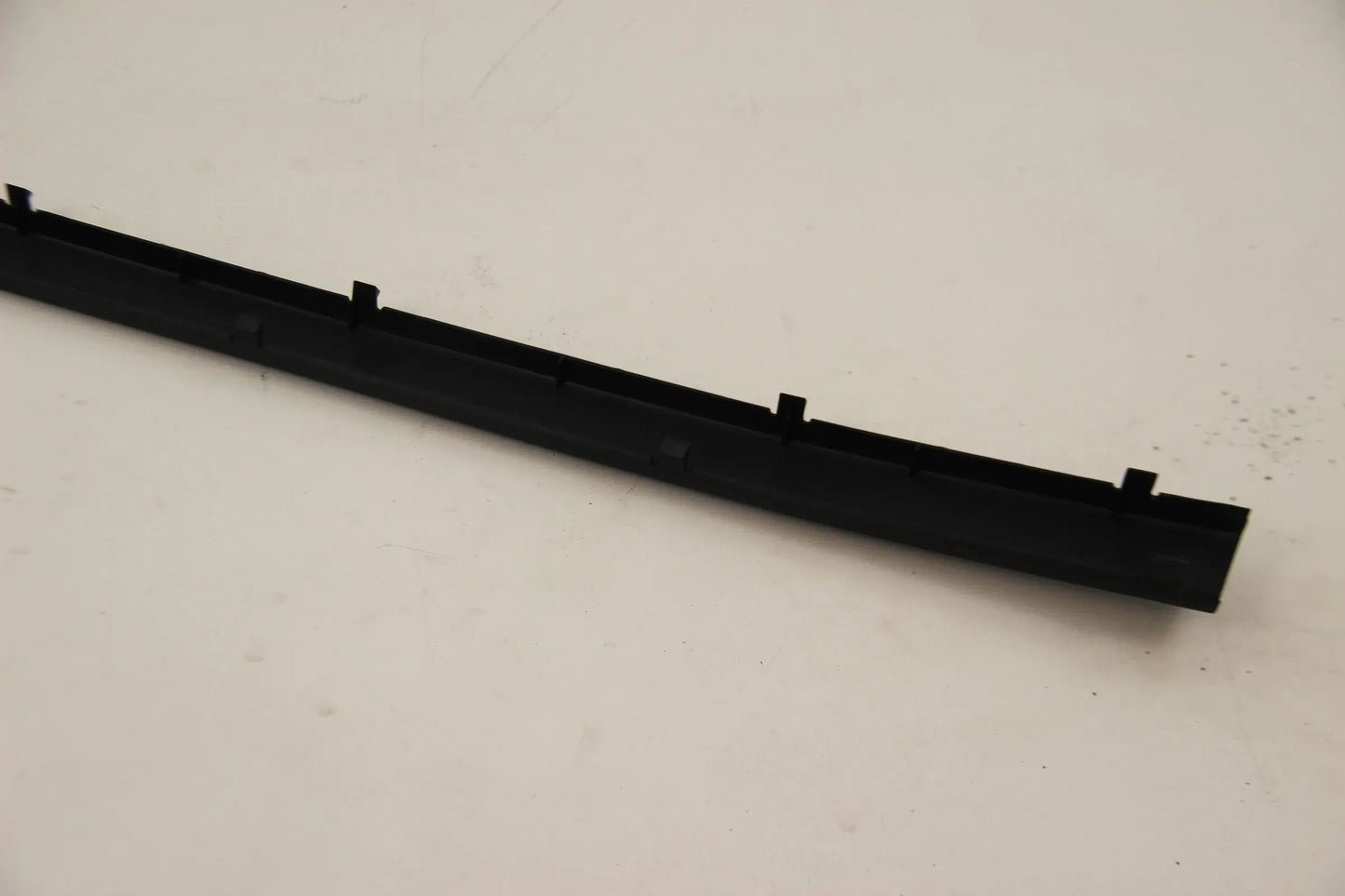 Original BMW E39 520i 523i 528i 535i 540i Limousine Stossleiste 51128159376