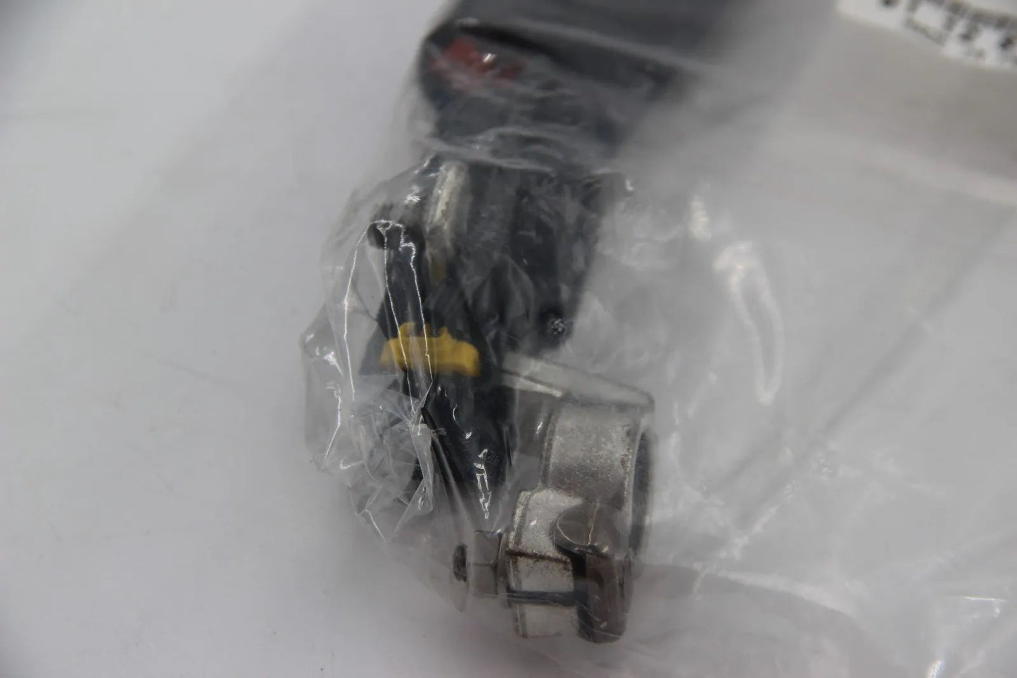 Original BMW E46 3er 316i-330i Sicherheitsbatterieklemme 50 MM² 61128387512