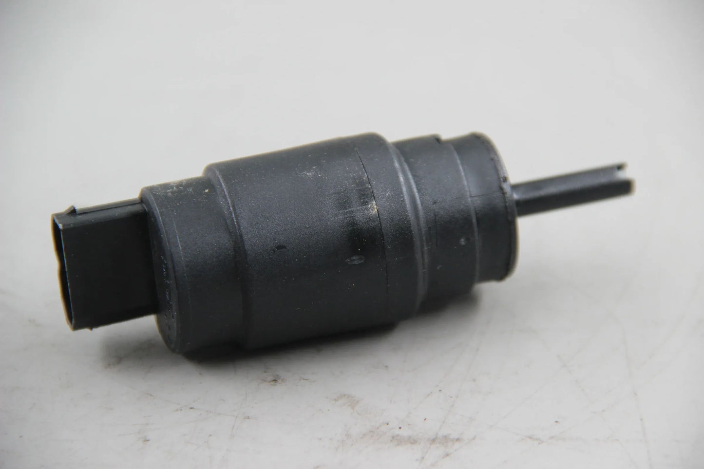 Original BMW E30 316i 318i 320i 325i M3 E34 518i-540i M5 Waschpumpe 61661380066