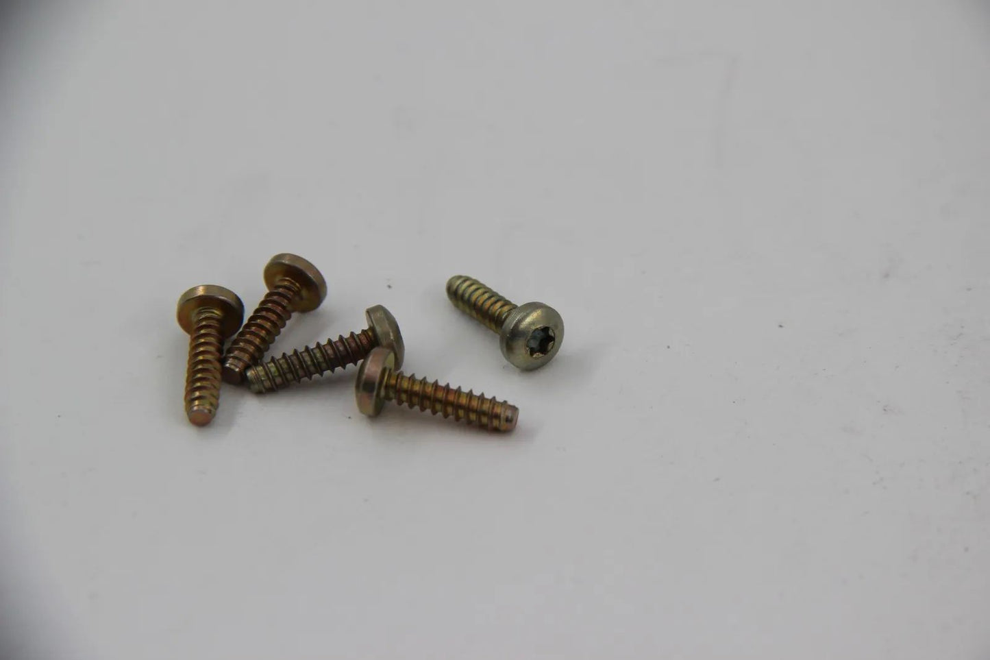 Original BMW 5er 6er 7er Linsenblechschraube ST4,2X16 5Stk 51168187416