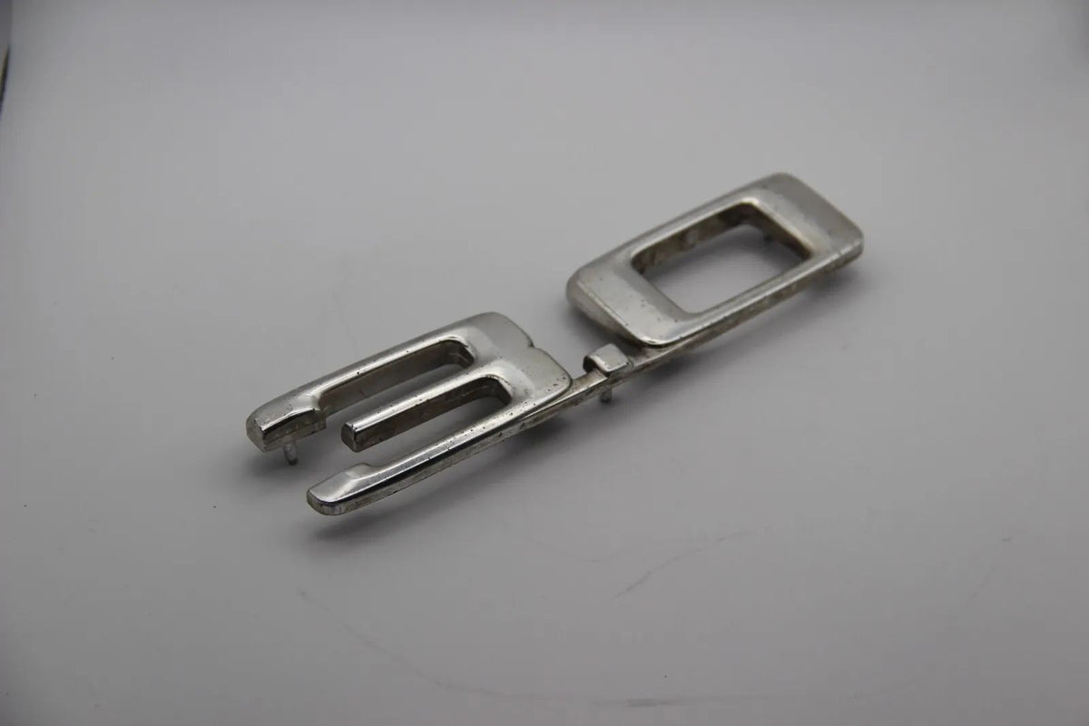 Original BMW E3 3.0 Modellbezeichnung Emblem Badge Schriftzug Typenschild