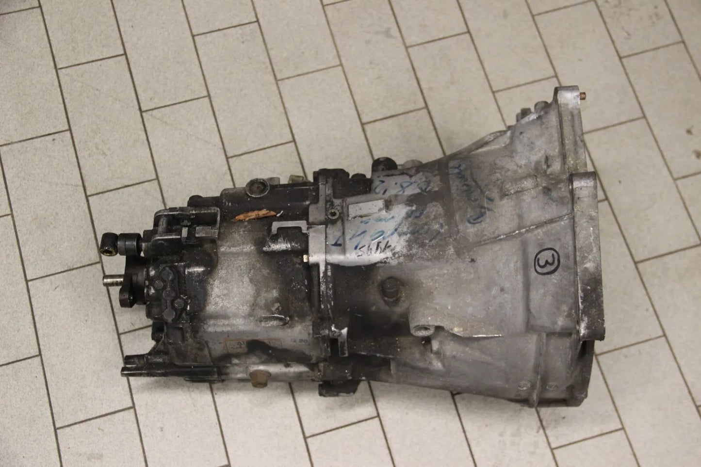 Original BMW Getriebe Getrag 220 E36 318i 316i 1221845 220.0.0225.97 Gearbox OEM