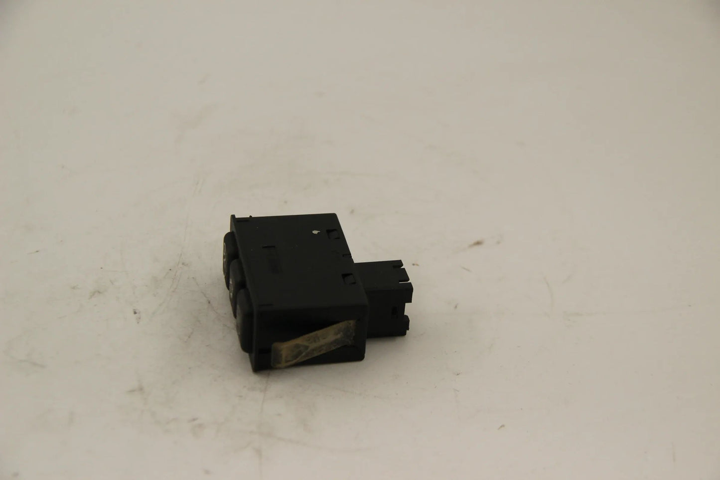 Original BMW E34 M5 3.6 3.8 Schalter Heizb.Heckscheibe/Klima/Umluft 61318351299