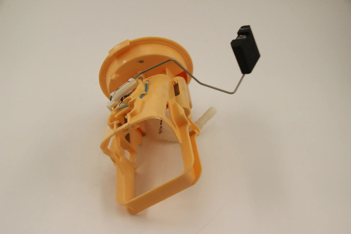 Original BMW E46 3er OEM Fördereinheit rechts NOS Pumpeneinheit 16156755878