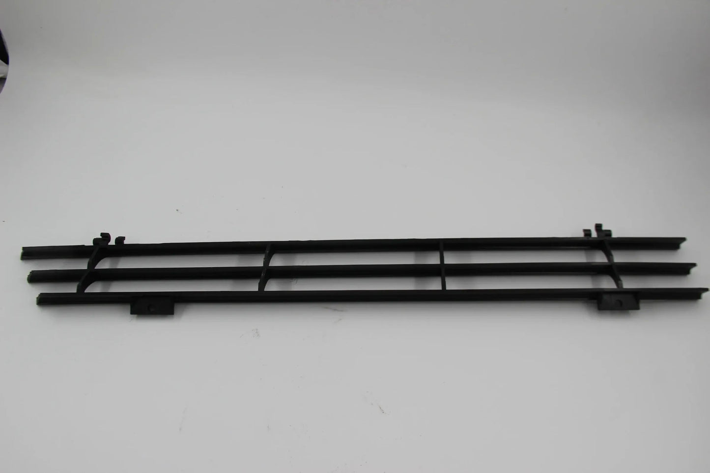 Original BMW E21 316-323i   Gitter Ziergitter front vorne links  51131836675