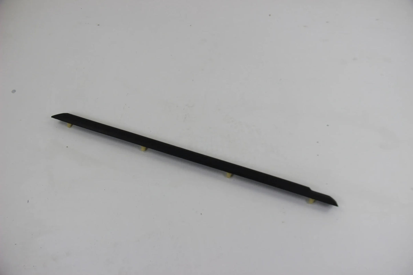 Original BMW E36 316i-328i Stossleiste Tür hinten links Blende 51131960733