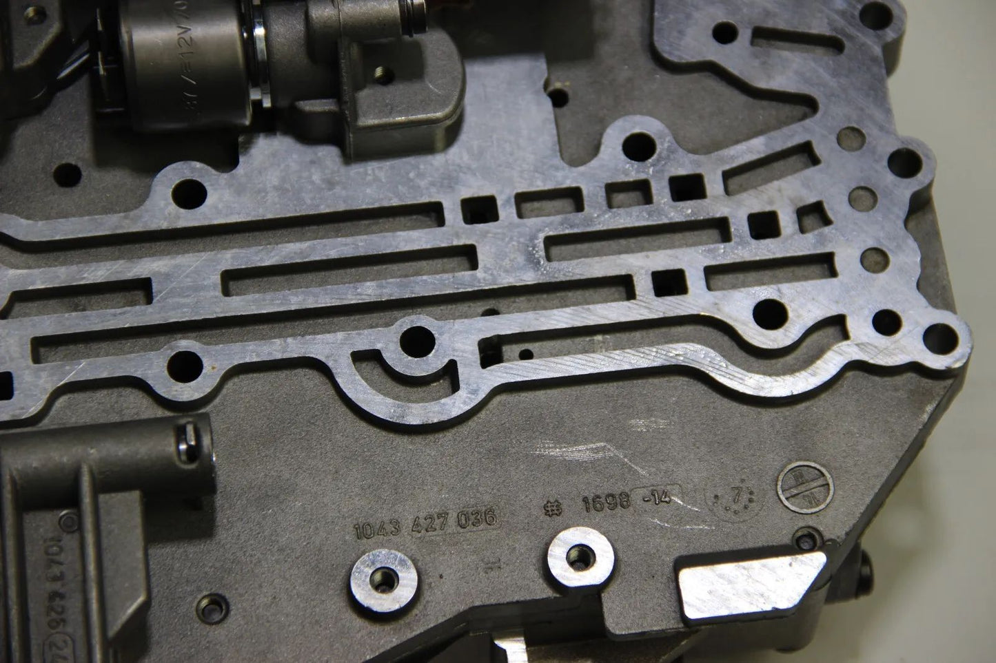 Original BMW E28 Automatikgetriebe valves ventile Steuerung 104326110 1043426221