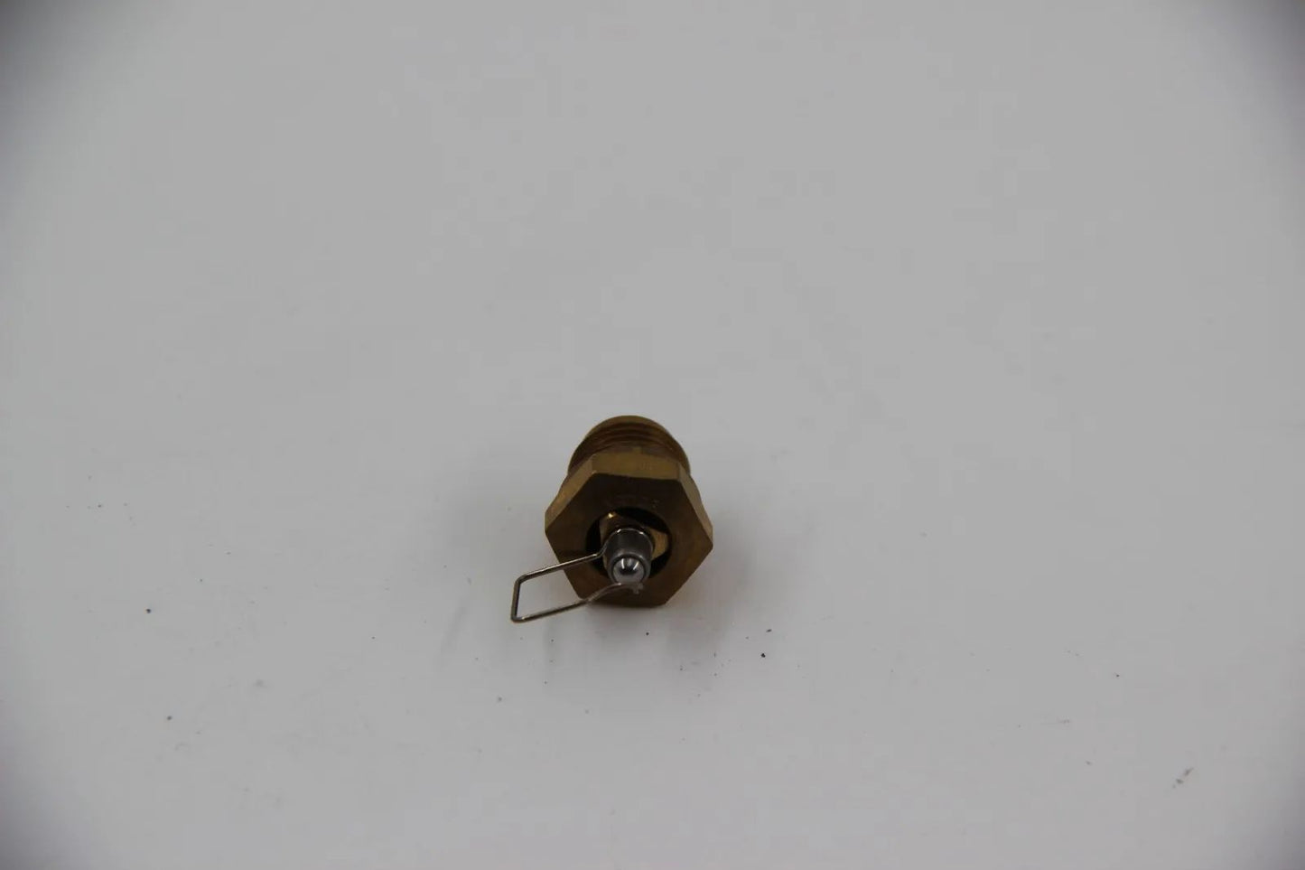 Original BMW 1502 2002 E21 316-20 E12 518 Schwimmernadelventil  13111258952