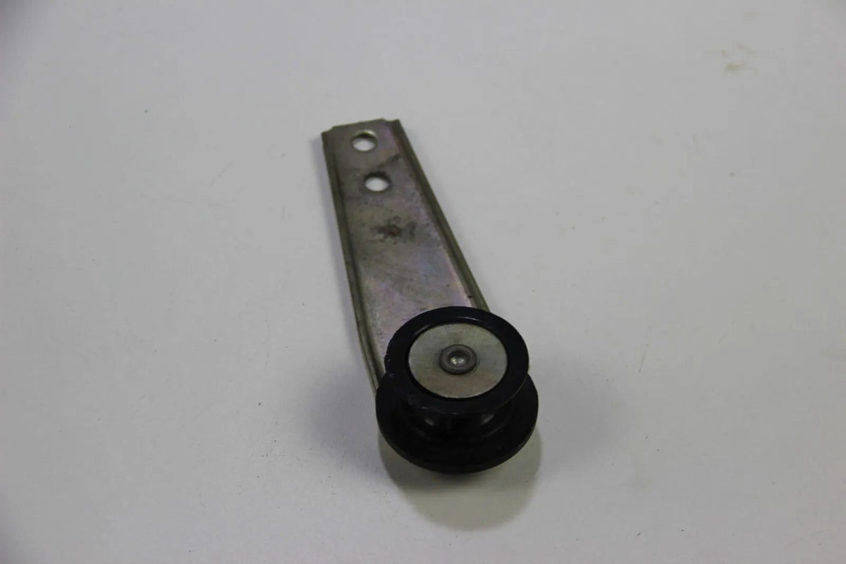 NEU Original BMW E12 Führungsrolle Motorhaube 51231813336 OEM Haken