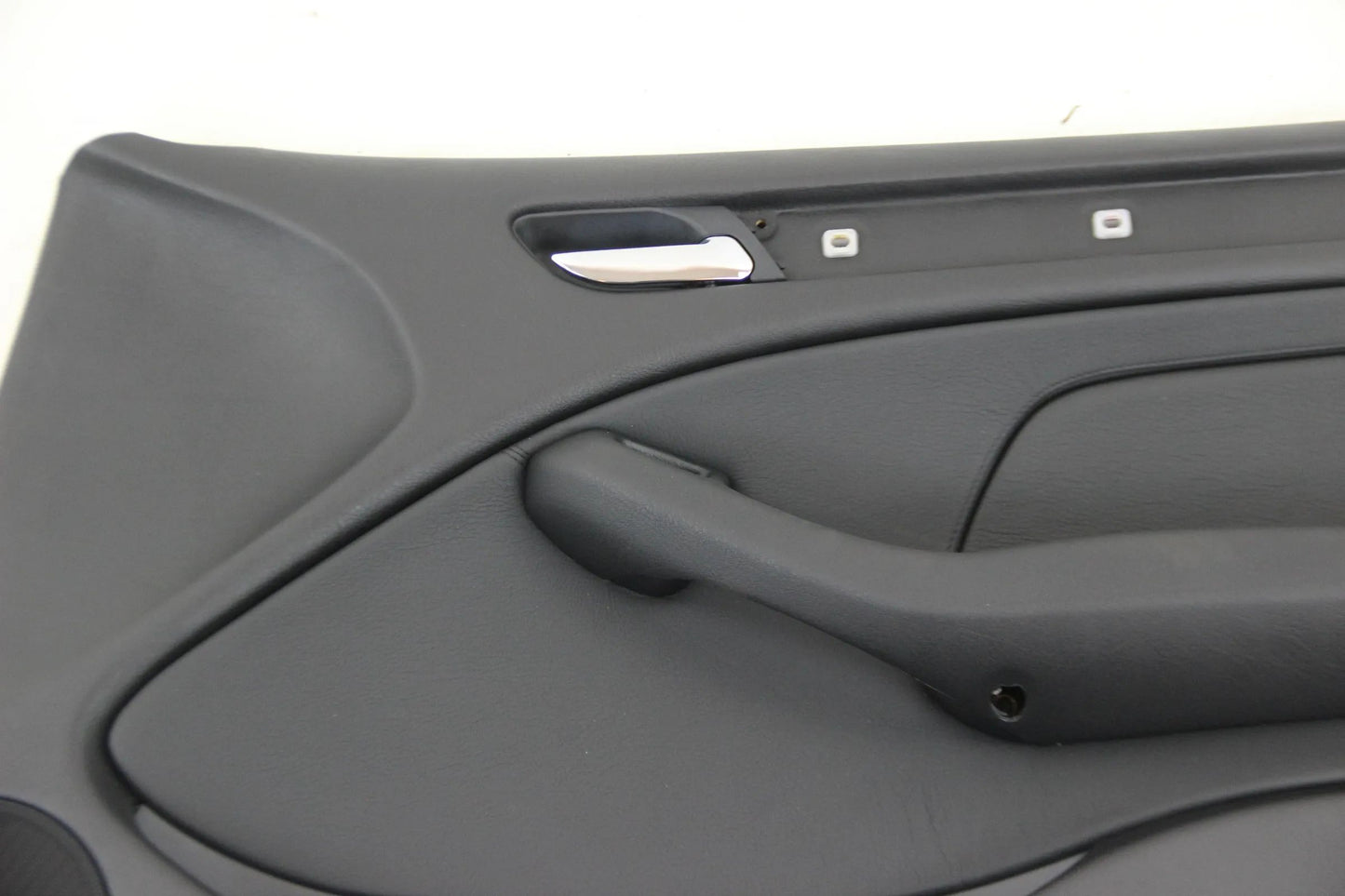 Original BMW E46 316i-330xi Türverkleidung vorn rechts 51418224596