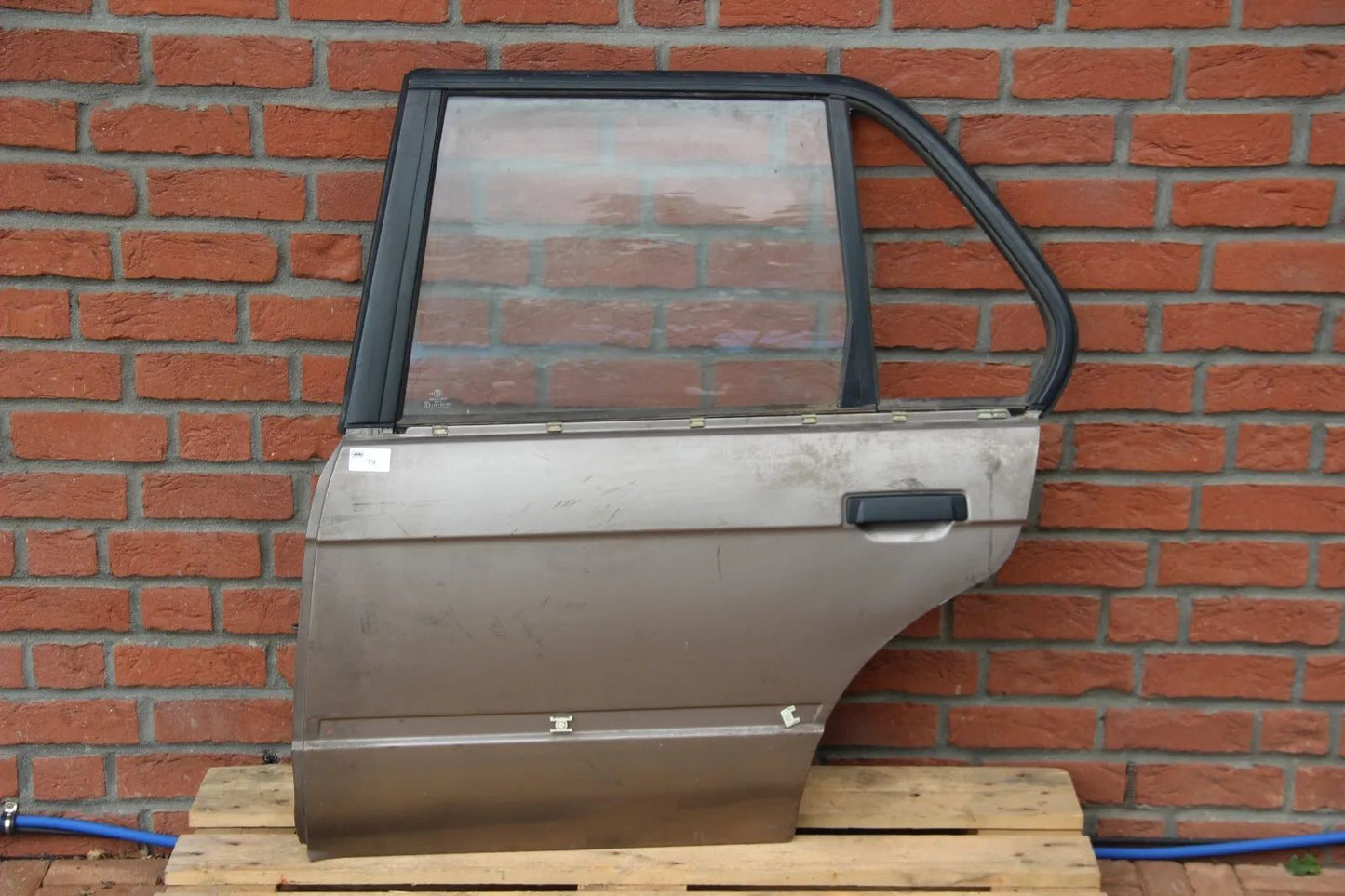 Original BMW E30 Limo/Touring Hintertür links 4-Türer mit Fensterheber 3er