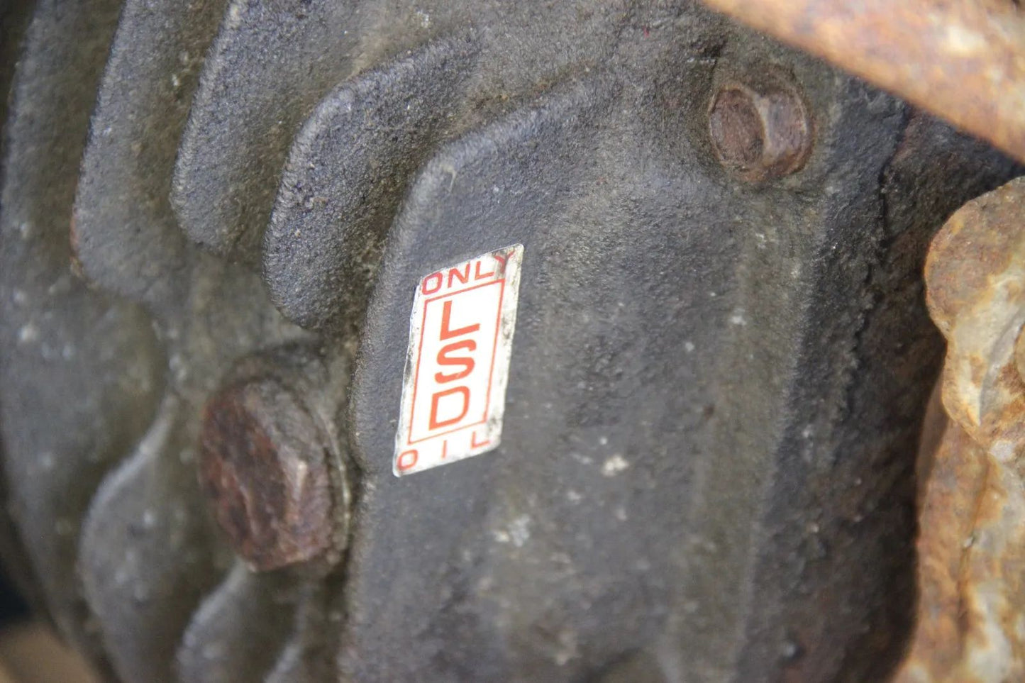 Original Toyota supra Supra A60? Hinterachse Komplett LSD Sperrdiff Schwinge