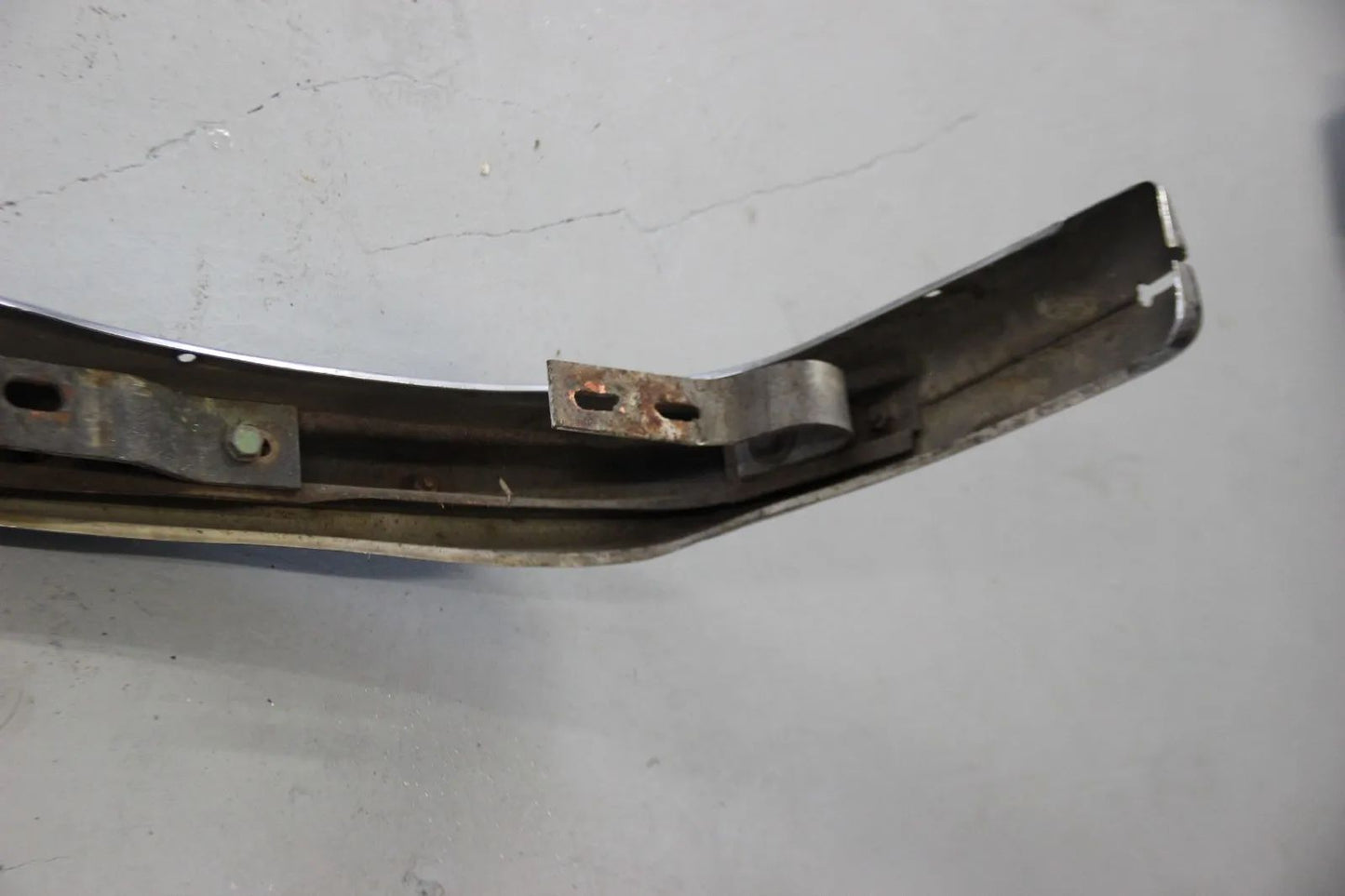 Original Mercedes W108 W109 S-Klasse Stoßstange Hinten Chrom Rear Bumper Chrome