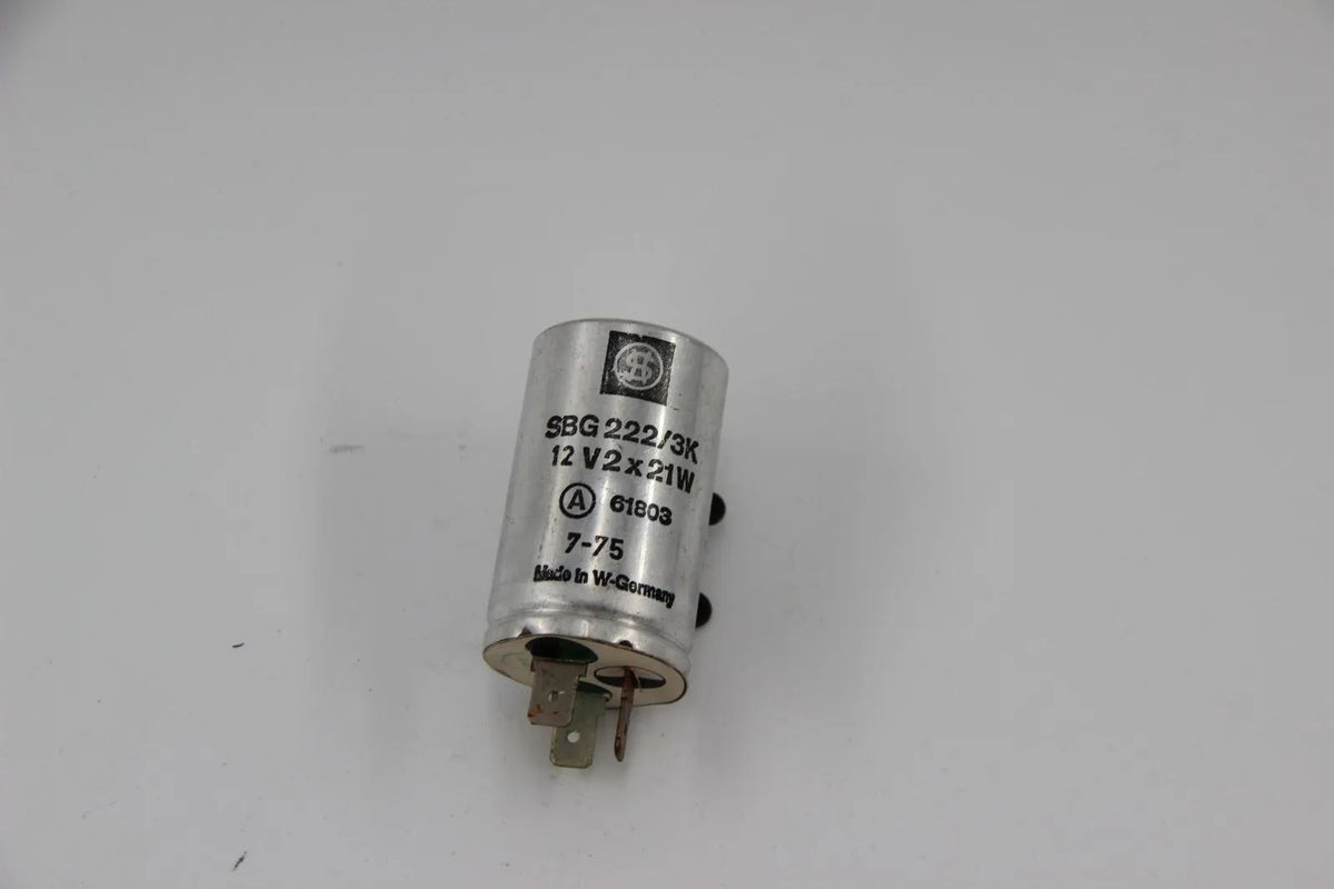 E10 M10 Neue Klasse 4-Zyl Blinkgeber 12 Volt Turn Signal Relais 61311353779 Neu