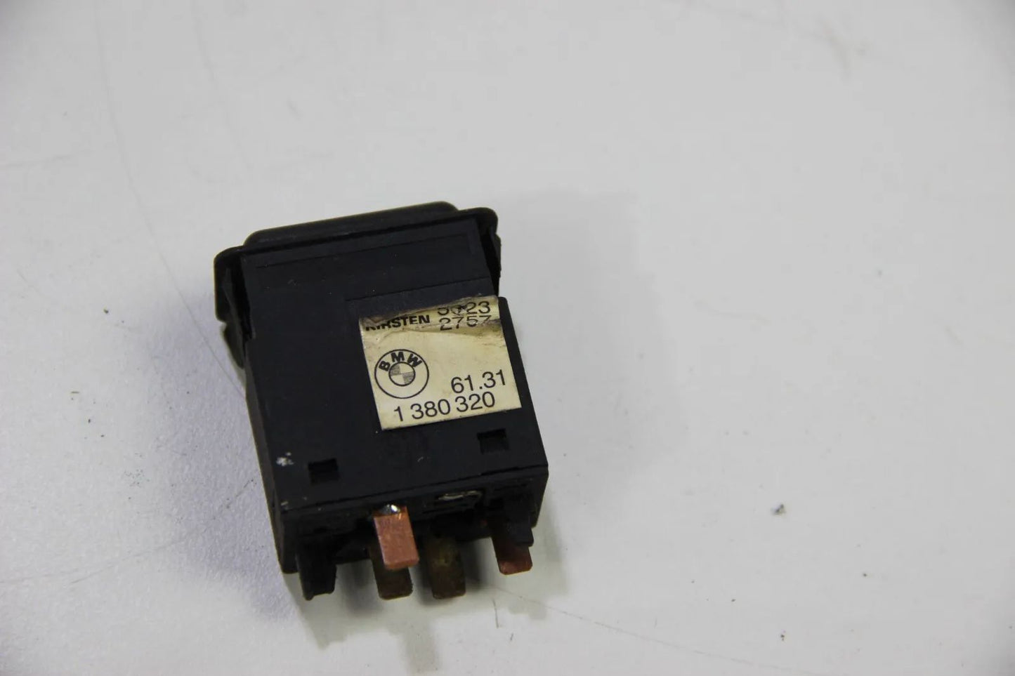 Original BMW E30 3er 316i-325i M3 Schalter Heckscheibenheizung elektrisch1380320