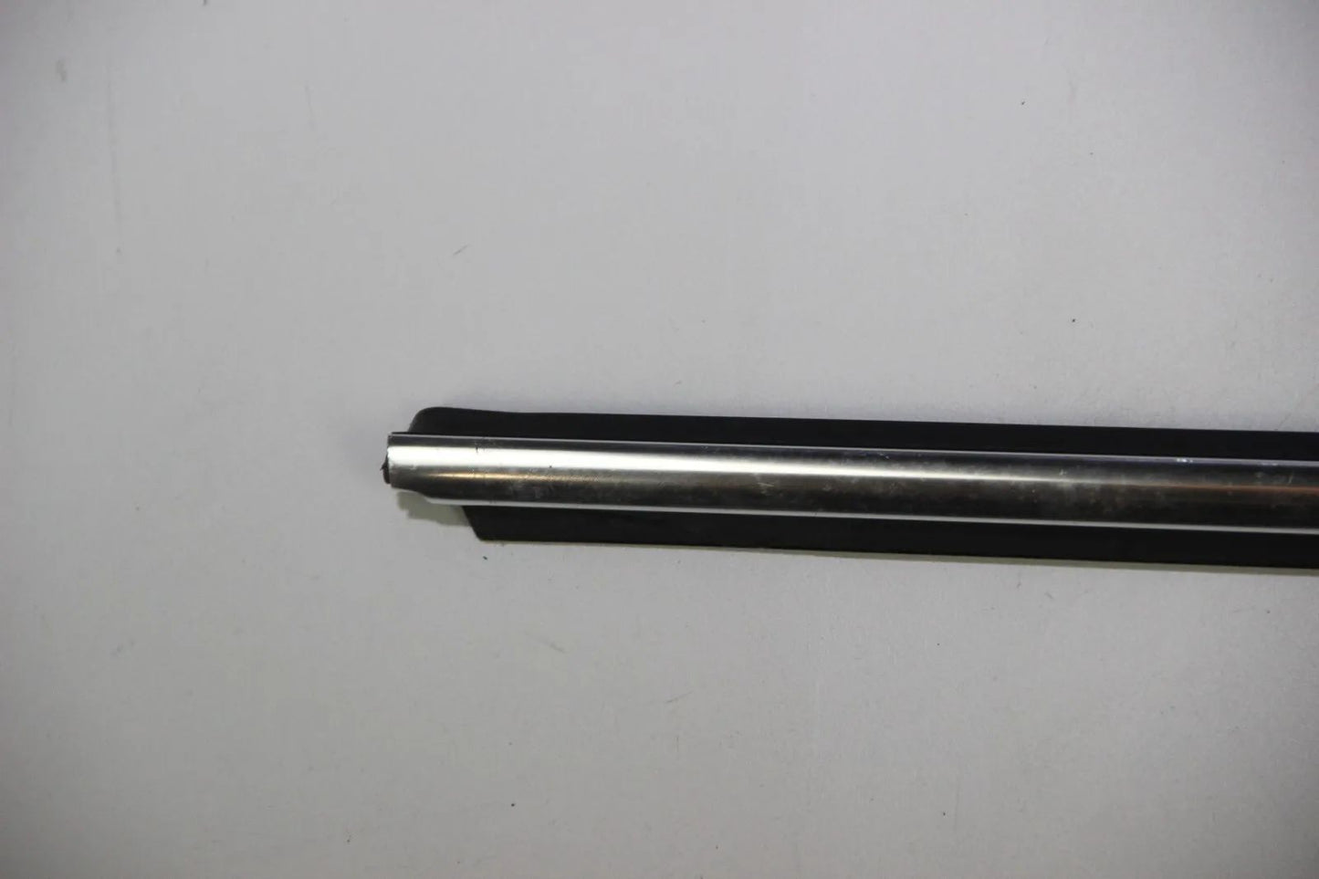 Original BMW E46 Coupe Cabrio Schachtabdeckung aussen links chrom 8226105