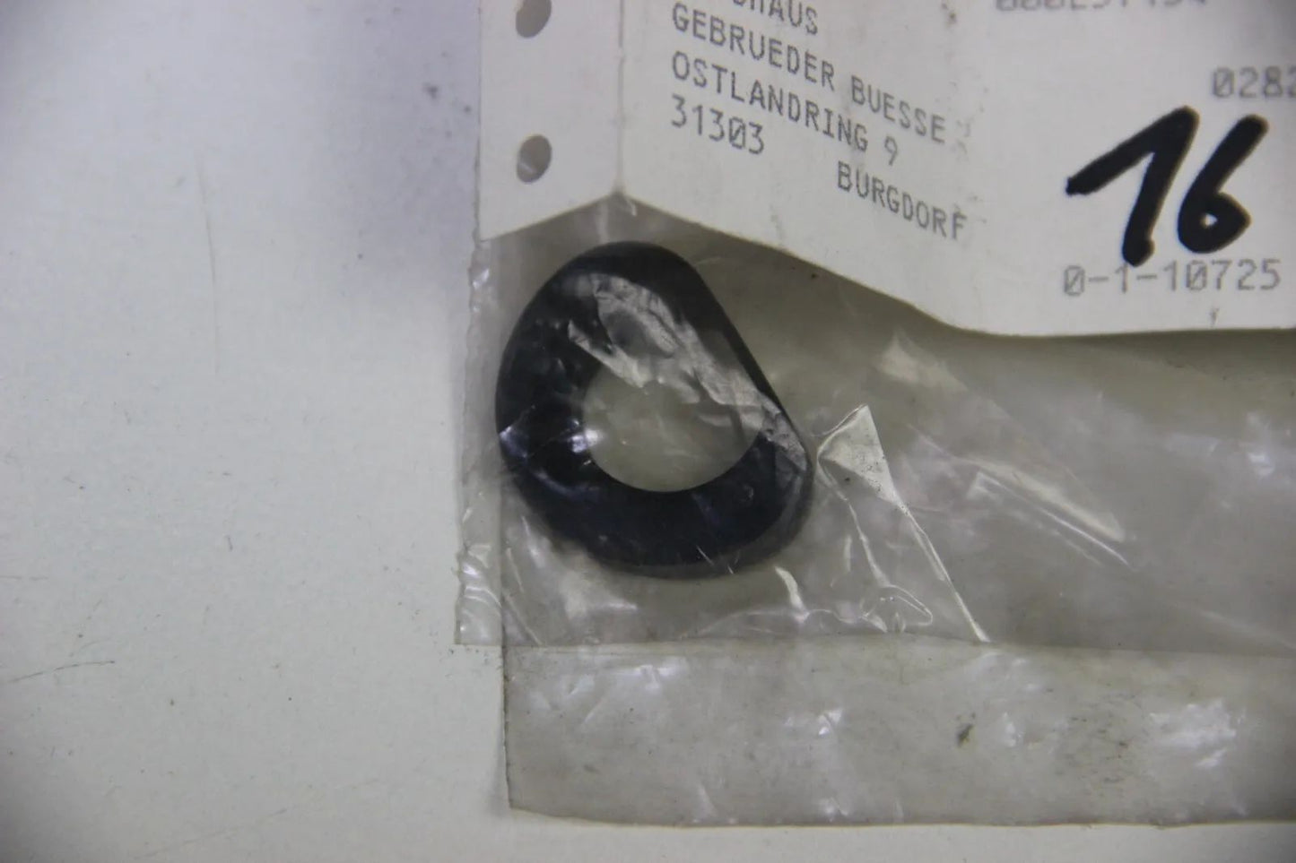 NEU Original BMW E34 Distanzscheibe NOS 61711389557 5er OEM 518-540i
