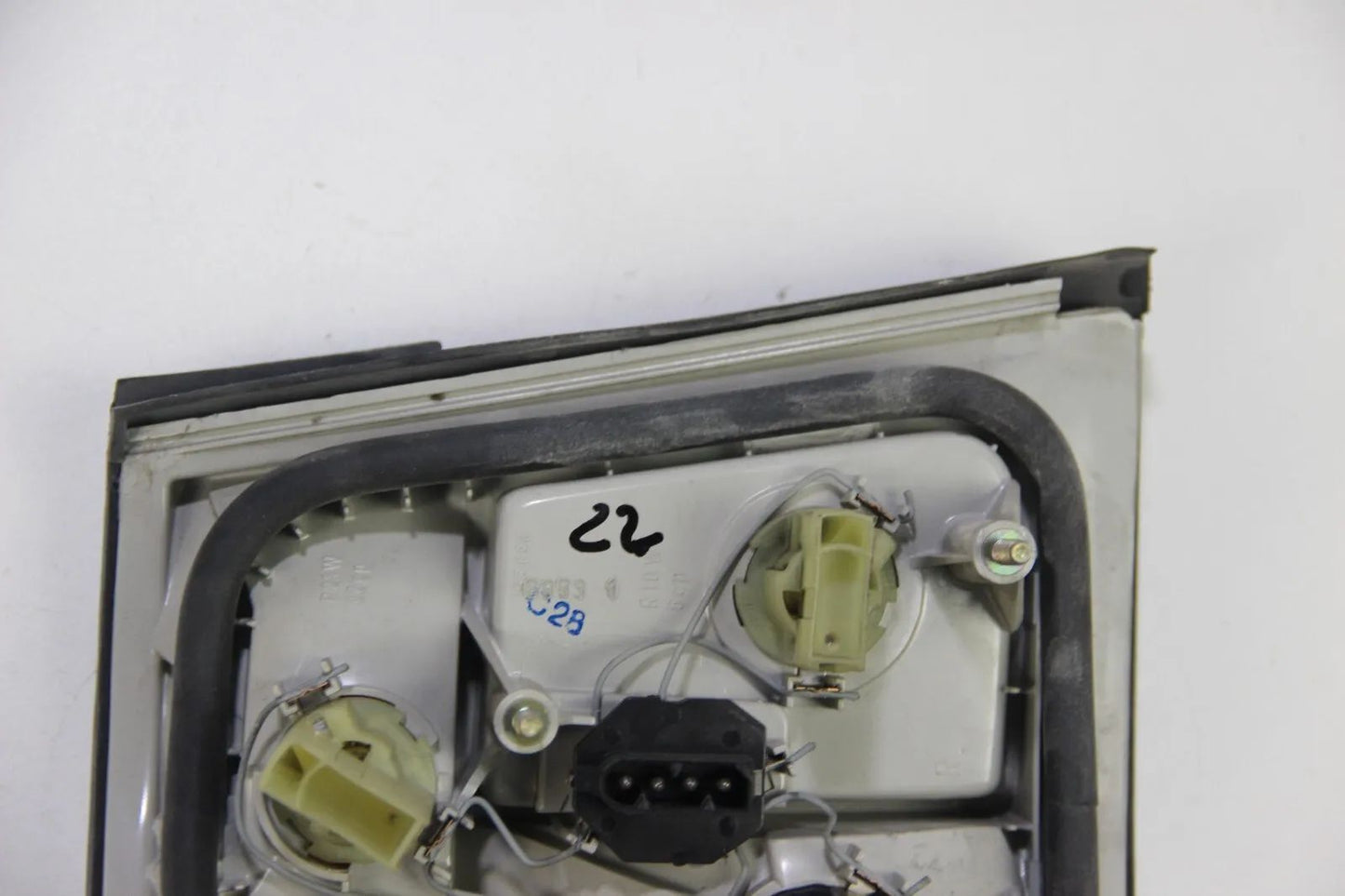 Original BMW E34 5er Heckleuchten Kombination rechts 138410 Rückleuchte 518i-535