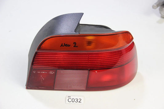 NEU Original BMW E39 5er Heckleuchte 8358032 Rücklicht OEM Taillight