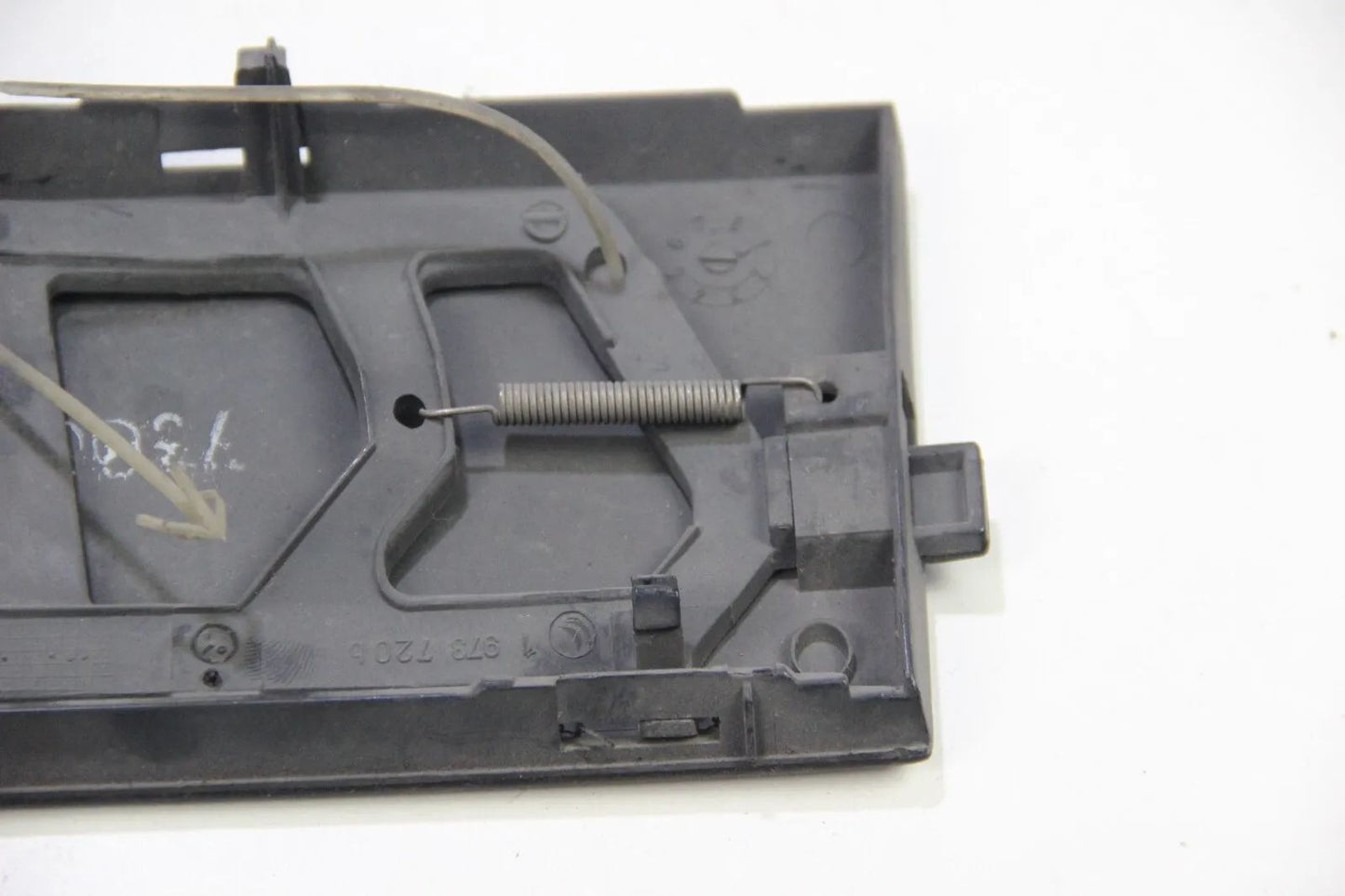 Original BMW E34 Klappe Abdeckung Stoßstange vorne 1973718 Abschlepphaken