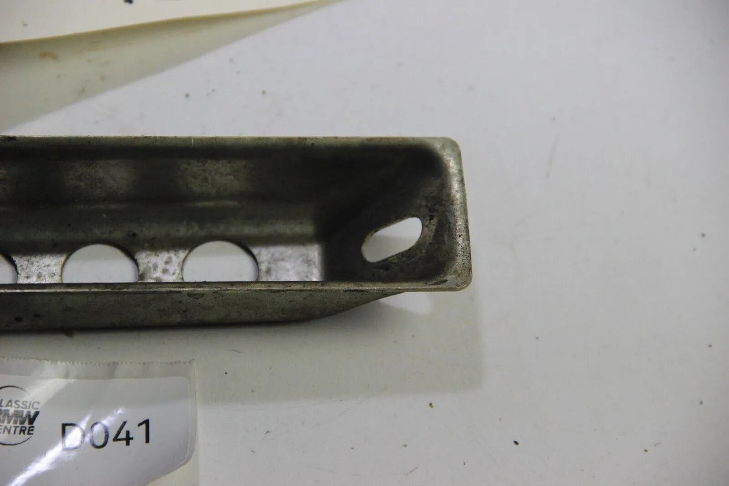 Original BMW E30 M3 S14 Ansaugbrücken Halterung Stütze Bracket Airbox