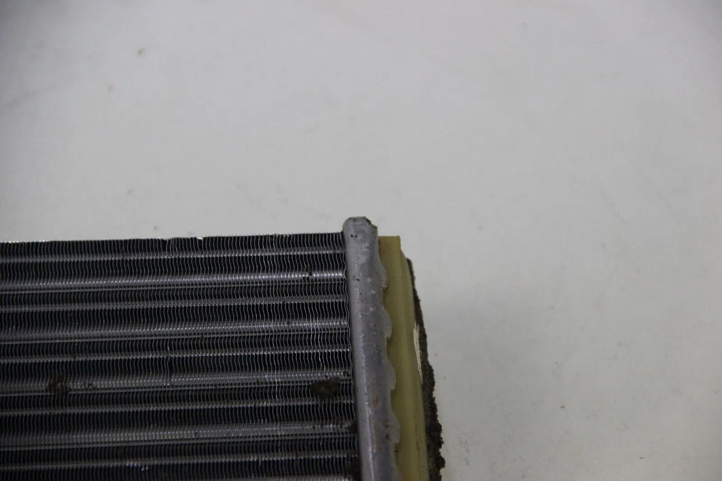 BMW E21 316-323i E12 518-535i E24 635csi Heizkörper Wärmetauscher 64111359491