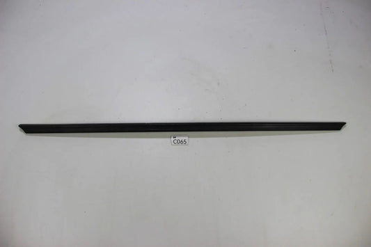 BMW E10 1502-2002  bis 71' Chrom Leiste Abschlussblech hinten Rundleuchter Black