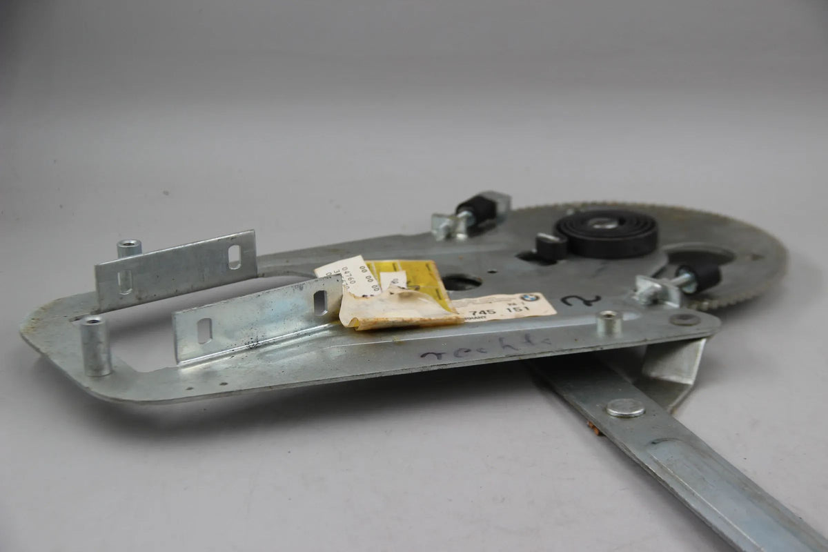 Orig BMW E9 2.5CS 3.0CS CS Elektr. Fensterheber vorne rechts NOS NLA 51338745151