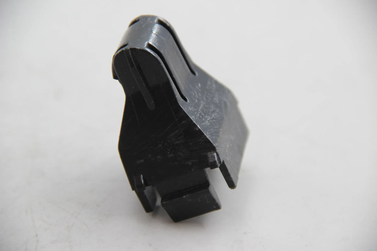 Original BMW E46 316i-330i M3 E71 E72 Clip schwarz NOS NLA 52208099555