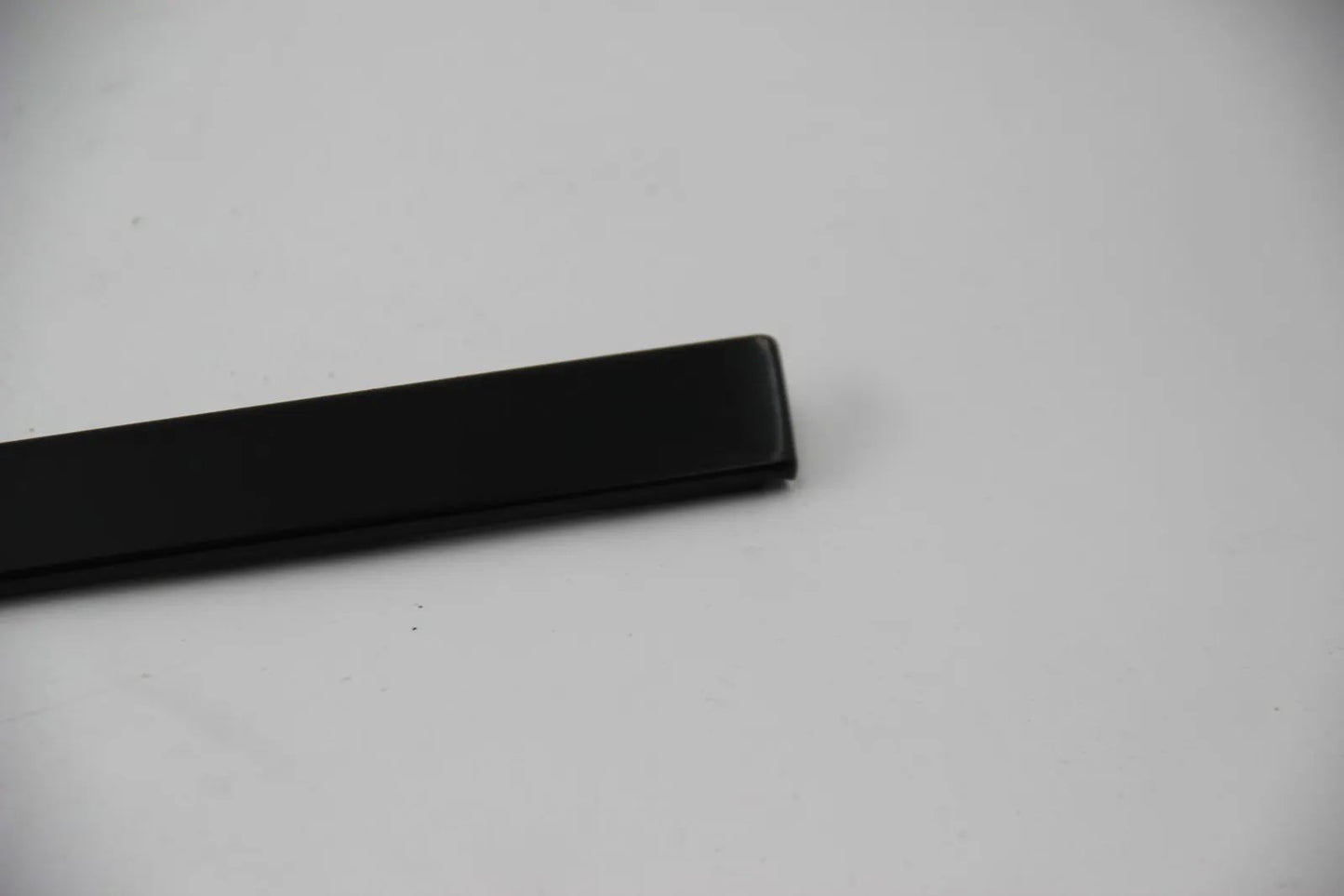 Original BMW E38 7er 730i-750iL L7  Blende grundiert links Trim 51138157935