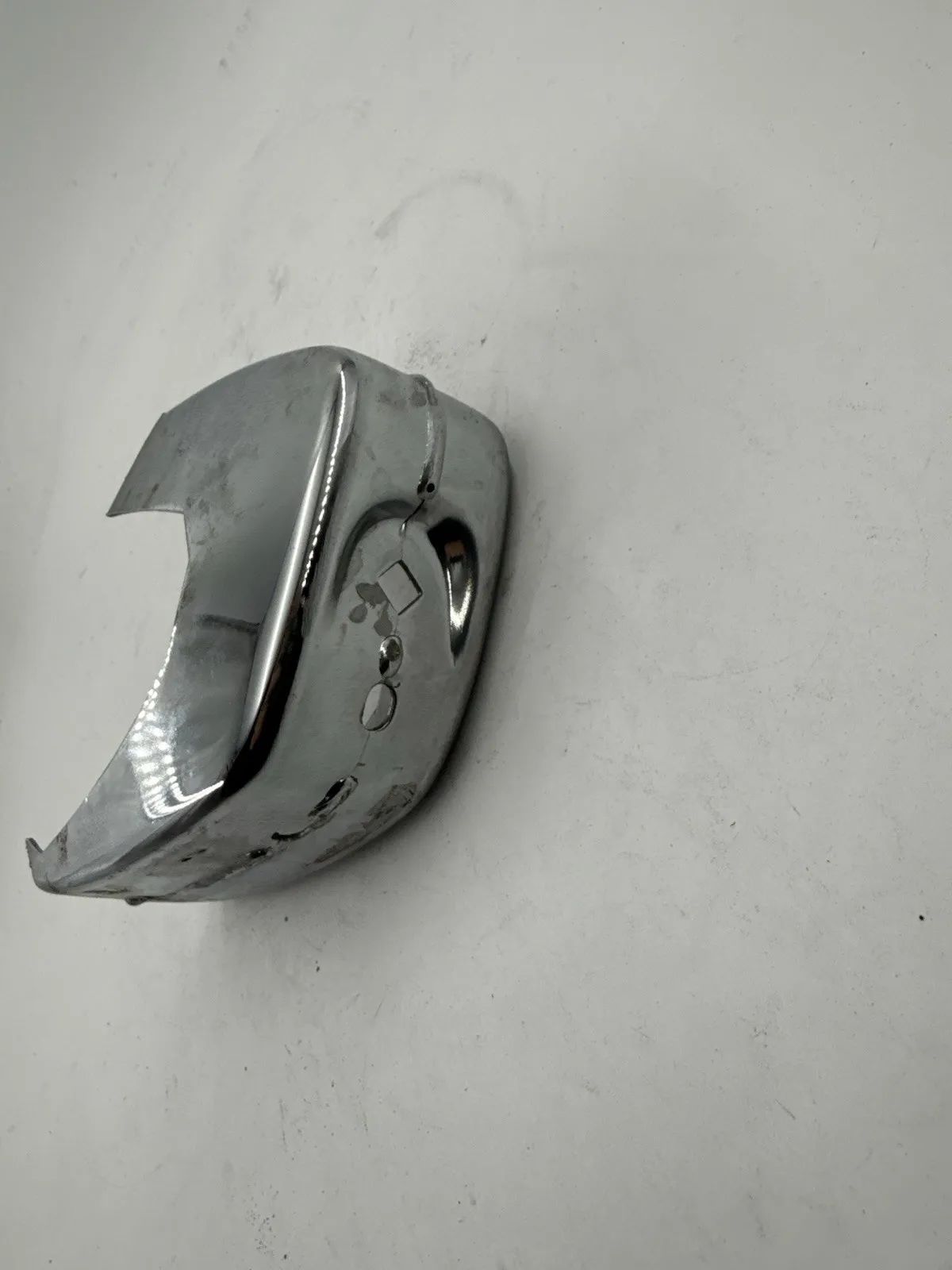 Original BMW E3 3.0S M30 Stossstangenhorn vorne links chrom 51111800083