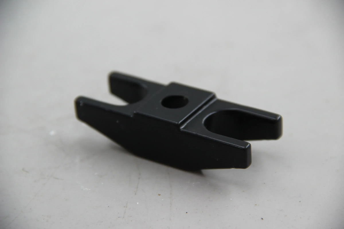 Original BMW E36 325td E34 524td E39 E32 730i E38 Halter Ölleitung 17212243052