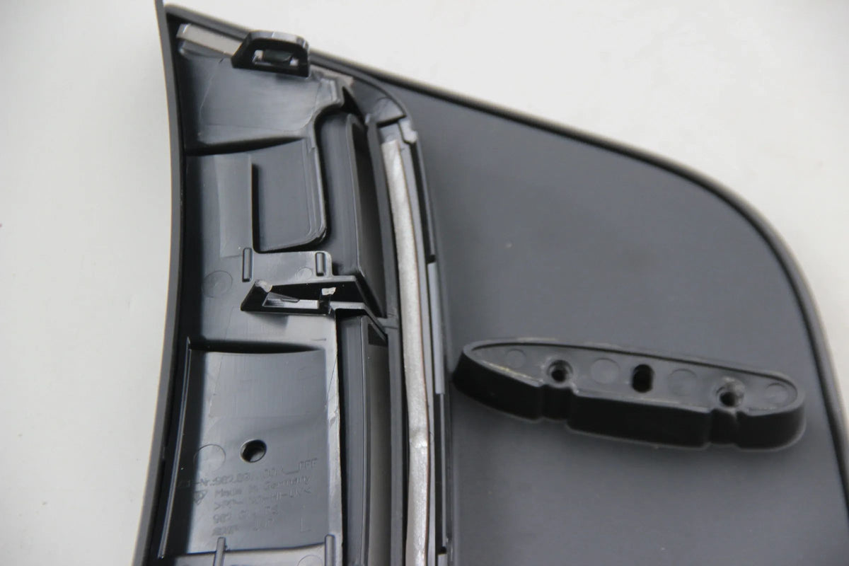 Porsche GT4 RS Stossfänger vorn Spoiler seitlich Schwarz L 982807100A OK1 9GT800161